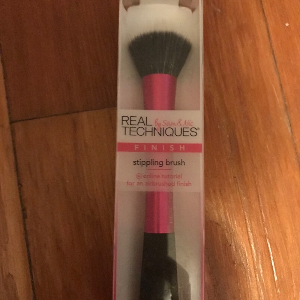 Real Techniques brushes, in boxes and never used!
